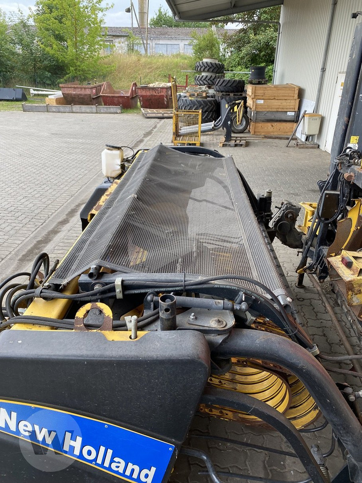 New Holland 270 FP - Accessoire aux ensileuses: photos 5 New Holland 270 FP - Accessoire aux ensileuses: photos 5