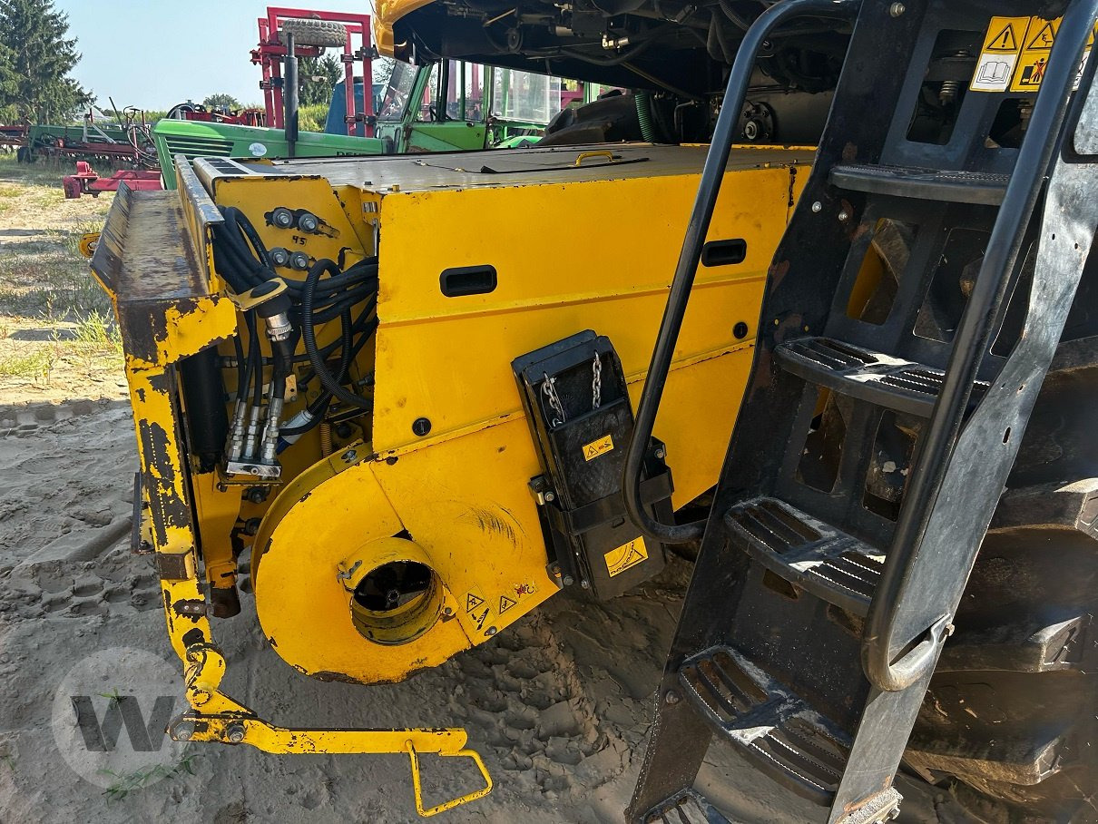 New Holland CR 9070 ELEV - Tracteur agricole: photos 4 New Holland CR 9070 ELEV - Tracteur agricole: photos 4