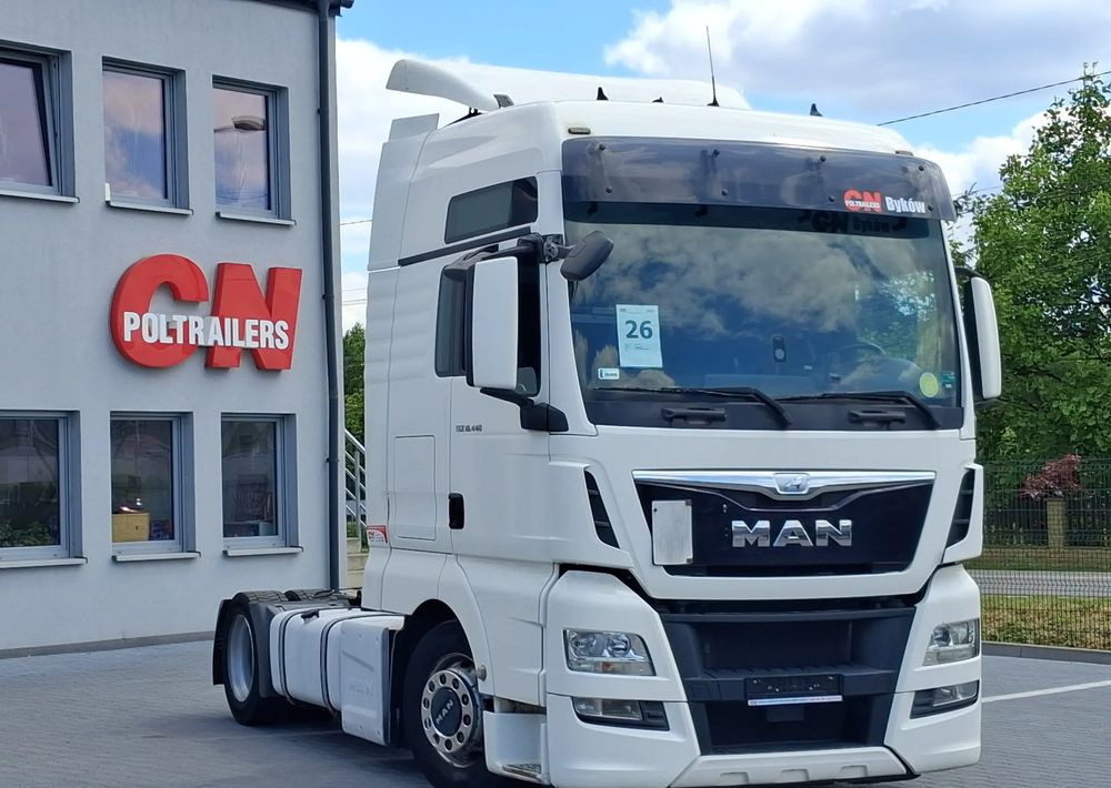 MAN TGX 18.440 - Tracteur routier: photos 2 MAN TGX 18.440 - Tracteur routier: photos 2