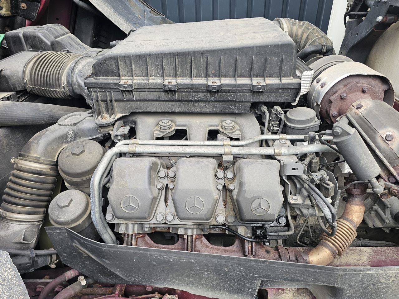 MERCEDES-BENZ ACTROS MP3/ OM501LA V6 / COMPLETE ENGINE / TOP CONDITION: 565k KM!! - Moteur: photos 3 MERCEDES-BENZ ACTROS MP3/ OM501LA V6 / COMPLETE ENGINE / TOP CONDITION: 565k KM!! - Moteur: photos 3