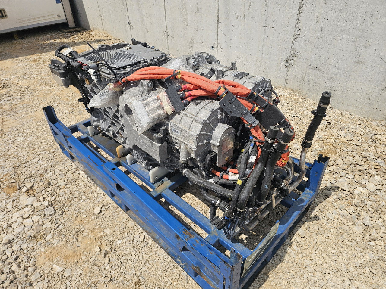 RENAULT ELECTRIC ENGINE / EPT2412 / NEM3 / T E-TECH C-ETECH - Moteur: photos 3 RENAULT ELECTRIC ENGINE / EPT2412 / NEM3 / T E-TECH C-ETECH - Moteur: photos 3