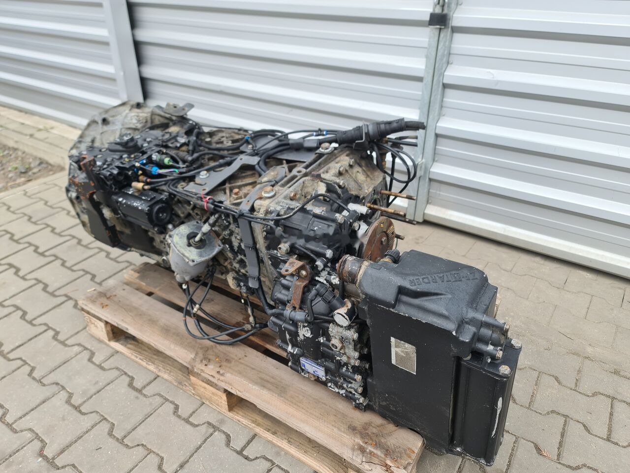 Renault MAGNUM PREMIUM DXI Renault 16S2221TD 16 S 2221 TD 1343050002 5010613562 16.41-1.00 INTARDER ECOSPLIT IT 6085005044 1616902 - Boîte de vitesse pour Camion: photos 3 Renault MAGNUM PREMIUM DXI Renault 16S2221TD 16 S 2221 TD 1343050002 5010613562 16.41-1.00 INTARDER ECOSPLIT IT 6085005044 1616902 - Boîte de vitesse pour Camion: photos 3