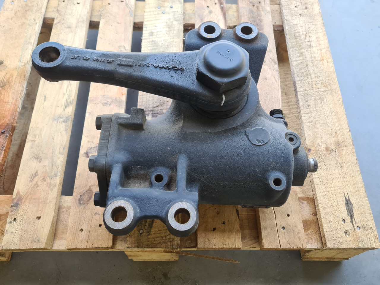 SCANIA STEERING COLUMN / NTG NTS NEW MODEL / WORLDWIDE DELIVERY - Boîtier de direction: photos 5 SCANIA STEERING COLUMN / NTG NTS NEW MODEL / WORLDWIDE DELIVERY - Boîtier de direction: photos 5