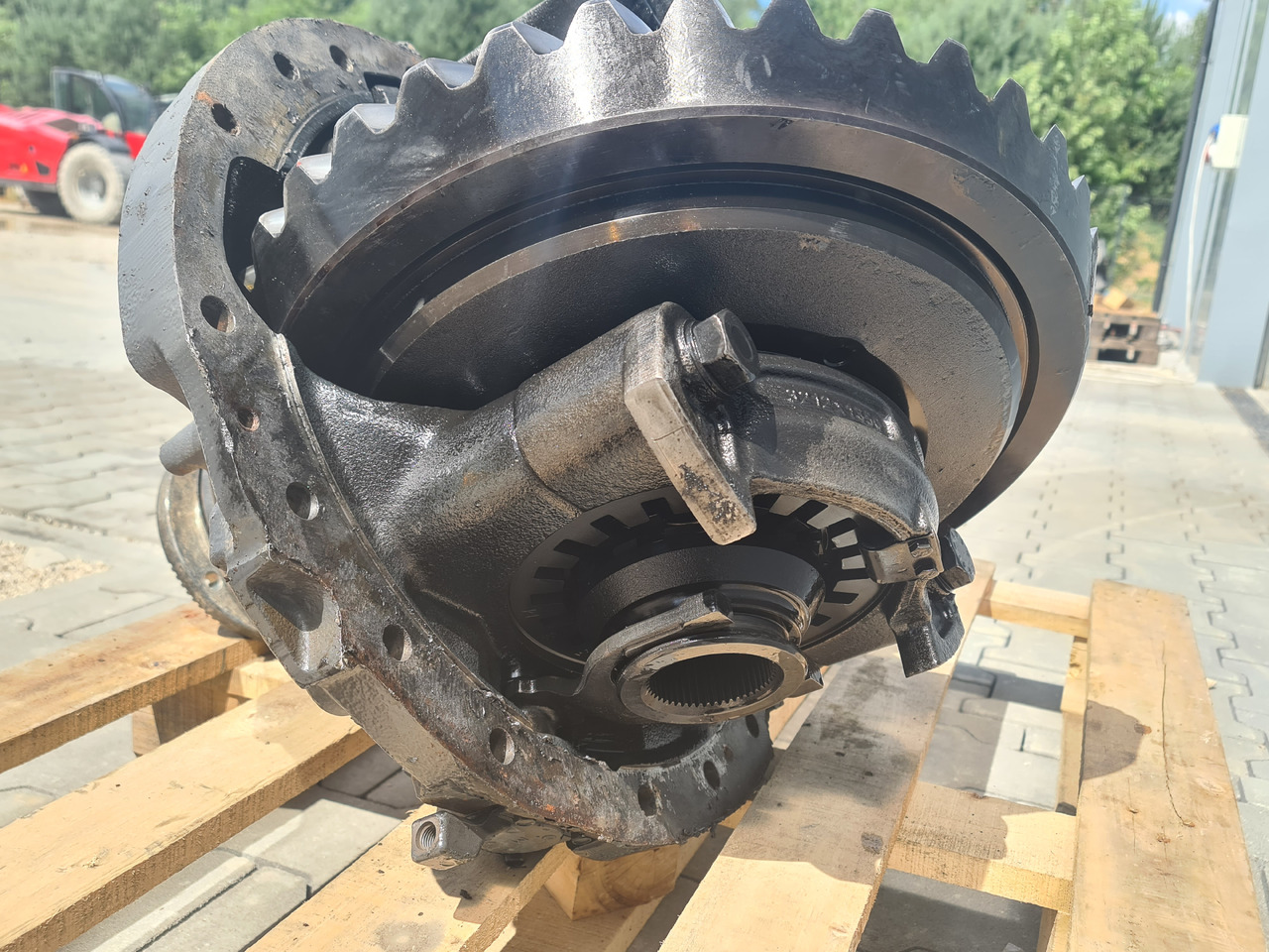 VOLVO DIFFERENTIAL DIFF / MS18X / RSS1360 / RATIO 2.85 37-13 / WORLDWIDE DELIVERY - Essieu arrière: photos 3 VOLVO DIFFERENTIAL DIFF / MS18X / RSS1360 / RATIO 2.85 37-13 / WORLDWIDE DELIVERY - Essieu arrière: photos 3