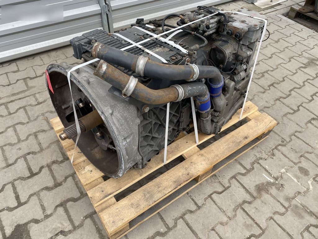 Volvo RENAULT PREMIUM MAGNUM DXI FH FM Volvo VT2412B RETARDER - Boîte de vitesse pour Camion: photos 2 Volvo RENAULT PREMIUM MAGNUM DXI FH FM Volvo VT2412B RETARDER - Boîte de vitesse pour Camion: photos 2