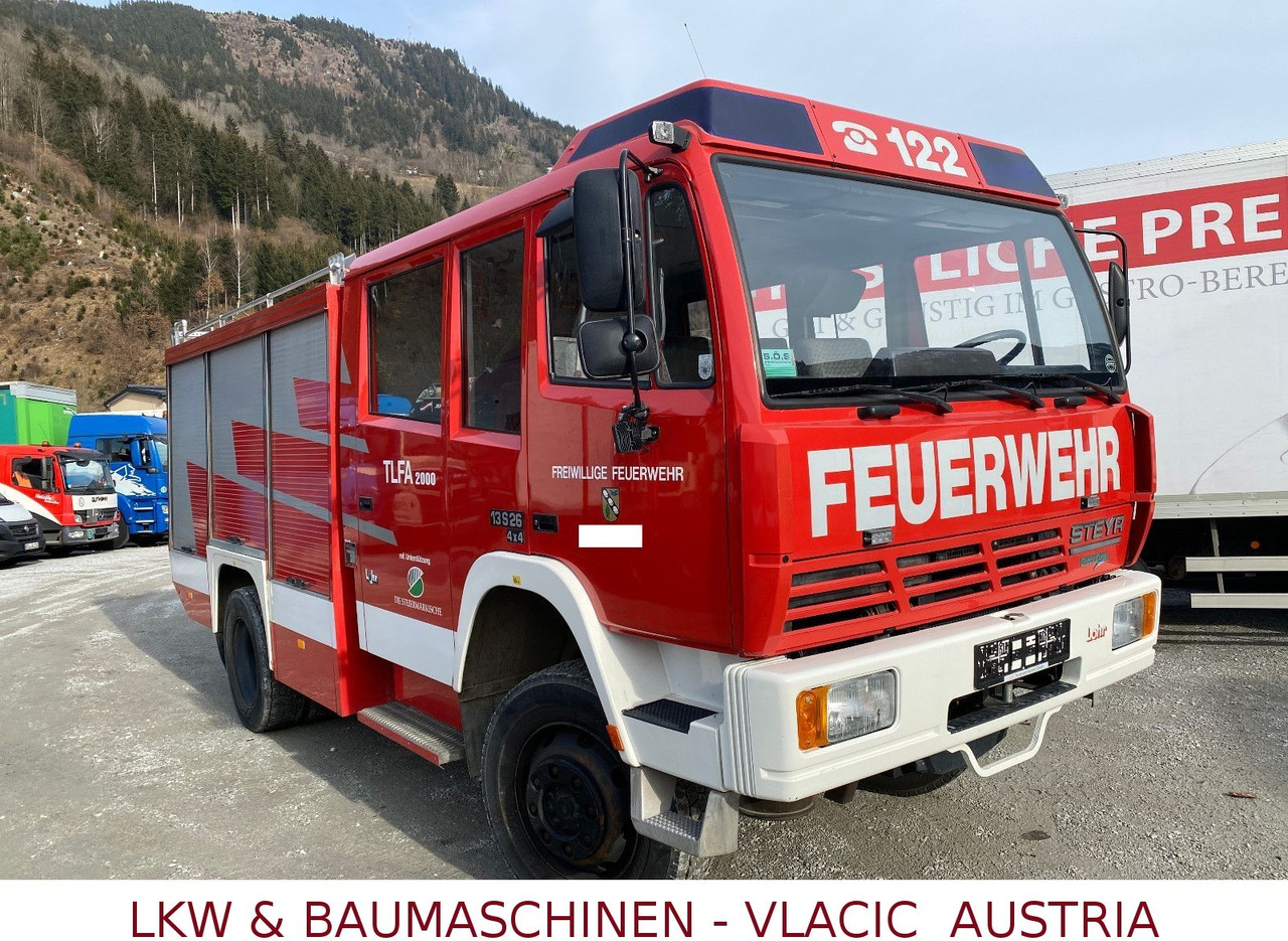 MAN STEYR 13S26 (4X4) - Camion citerne: photos 2 MAN STEYR 13S26 (4X4) - Camion citerne: photos 2