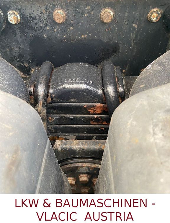 Camion ampliroll MAN TGS 33.440 (6x4) EEV Abrollkipper MAN TGS 33.440 (6x4) EEV Abrollkipper: photos 9 Camion ampliroll MAN TGS 33.440 (6x4) EEV Abrollkipper MAN TGS 33.440 (6x4) EEV Abrollkipper: photos 9