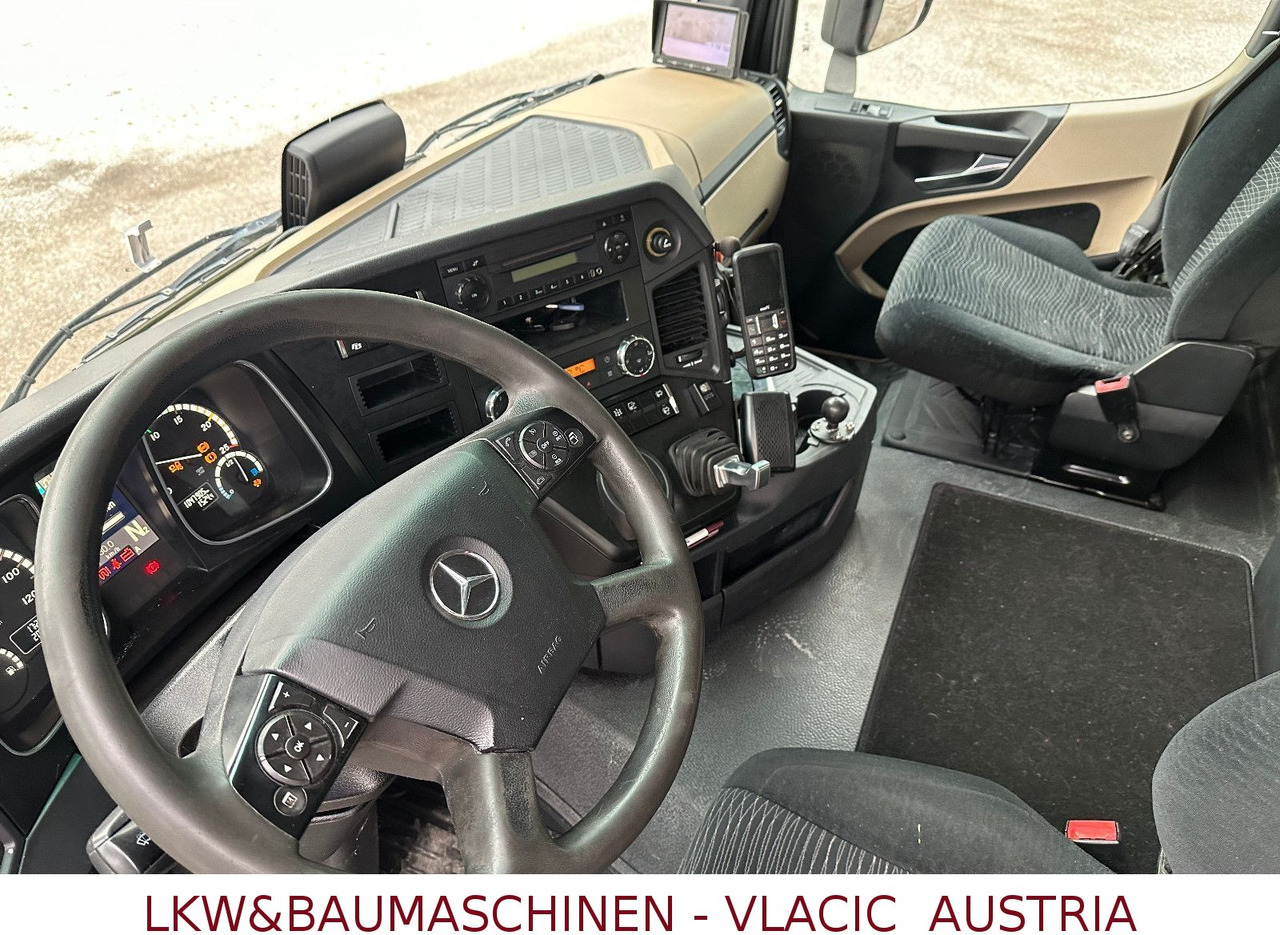 Mercedes-Benz Actros 1840 ADR - Tracteur routier: photos 4 Mercedes-Benz Actros 1840 ADR - Tracteur routier: photos 4