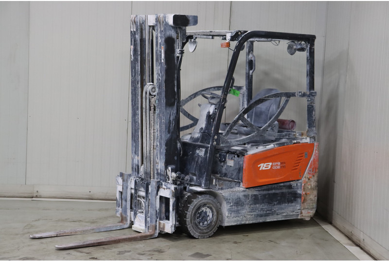 Doosan B18T-7 - Chariot élévateur électrique: photos 4 Doosan B18T-7 - Chariot élévateur électrique: photos 4