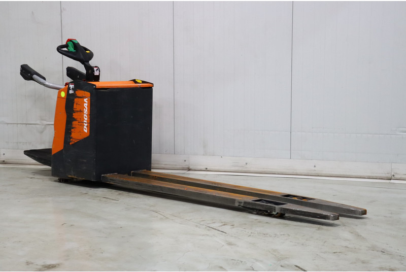 Doosan BPR20S-7 - Transpalette: photos 1 Doosan BPR20S-7 - Transpalette: photos 1