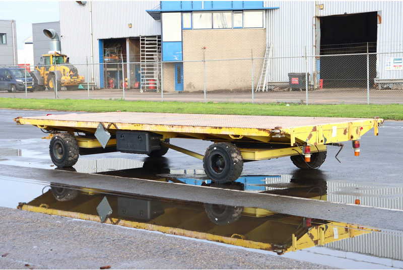 Miloco trailer 20ft container chassis - Engins de chantier: photos 5 Miloco trailer 20ft container chassis - Engins de chantier: photos 5