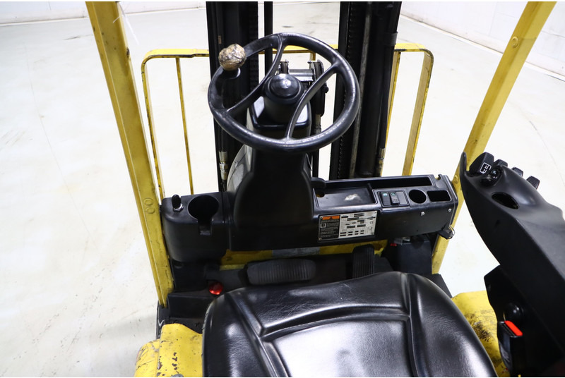Hyster J1.8XNT - Chariot élévateur électrique: photos 2 Hyster J1.8XNT - Chariot élévateur électrique: photos 2