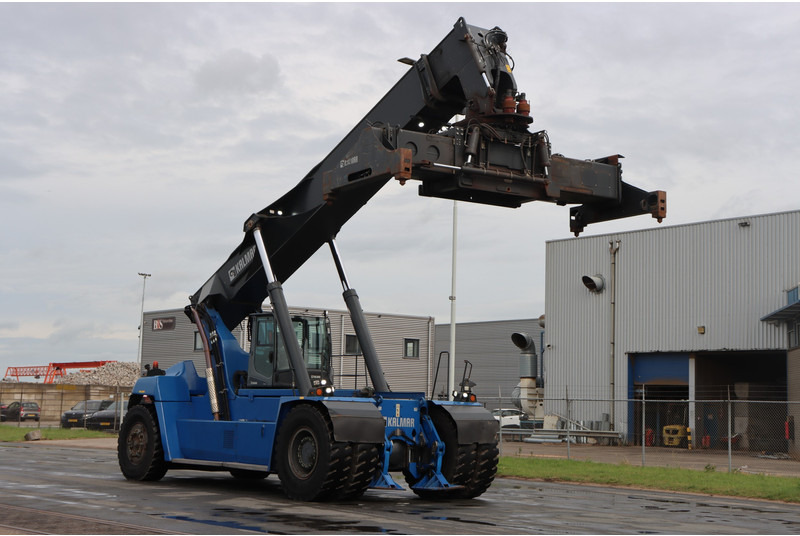 Kalmar DRG450-70S5XS - Reach stacker: photos 1 Kalmar DRG450-70S5XS - Reach stacker: photos 1