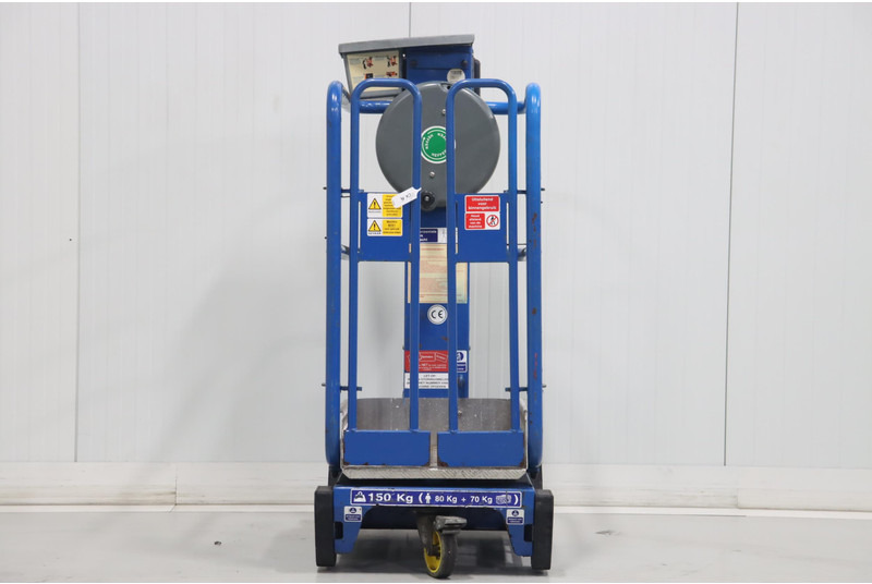 Power Towers Pecolift - Nacelle ciseaux: photos 2 Power Towers Pecolift - Nacelle ciseaux: photos 2