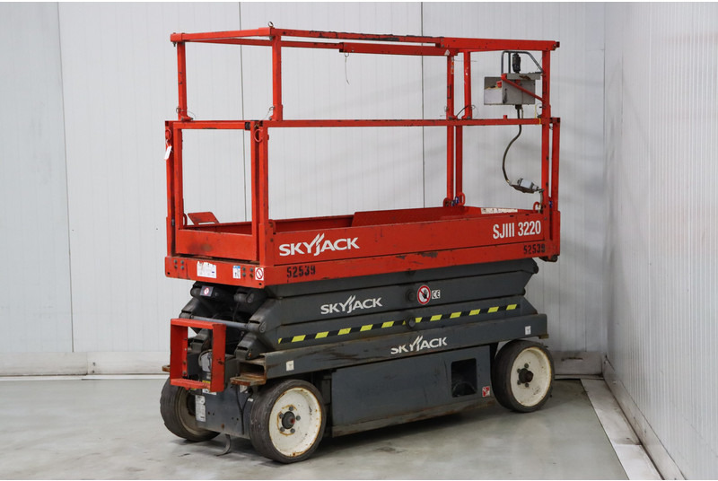 Skyjack SJ III3220 - Nacelle ciseaux: photos 4 Skyjack SJ III3220 - Nacelle ciseaux: photos 4