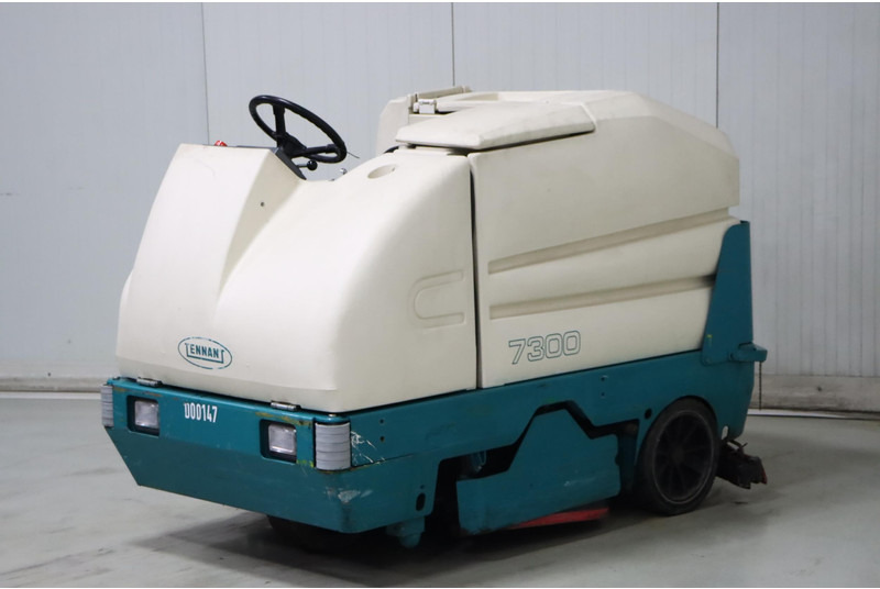 TENNANT 7300E - Autolaveuse: photos 3 TENNANT 7300E - Autolaveuse: photos 3