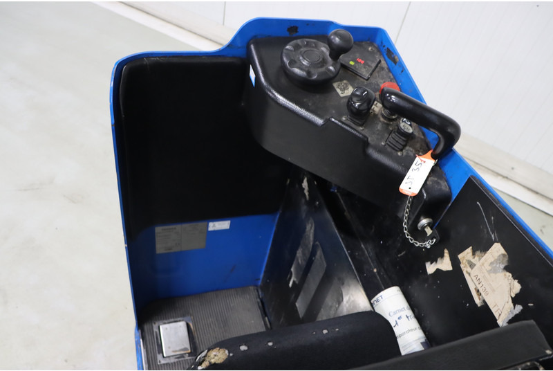 Toyota LSE200 - Préparateur de commandes: photos 2 Toyota LSE200 - Préparateur de commandes: photos 2