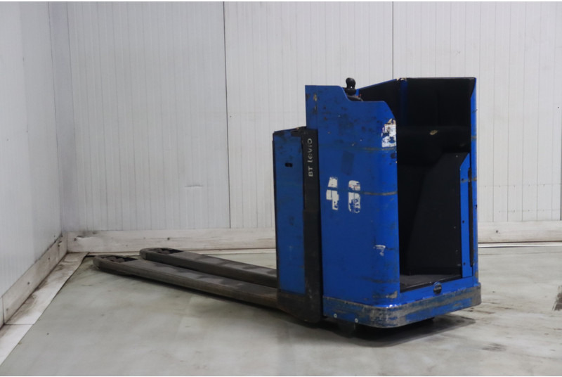 Toyota LSE200 - Préparateur de commandes: photos 5 Toyota LSE200 - Préparateur de commandes: photos 5