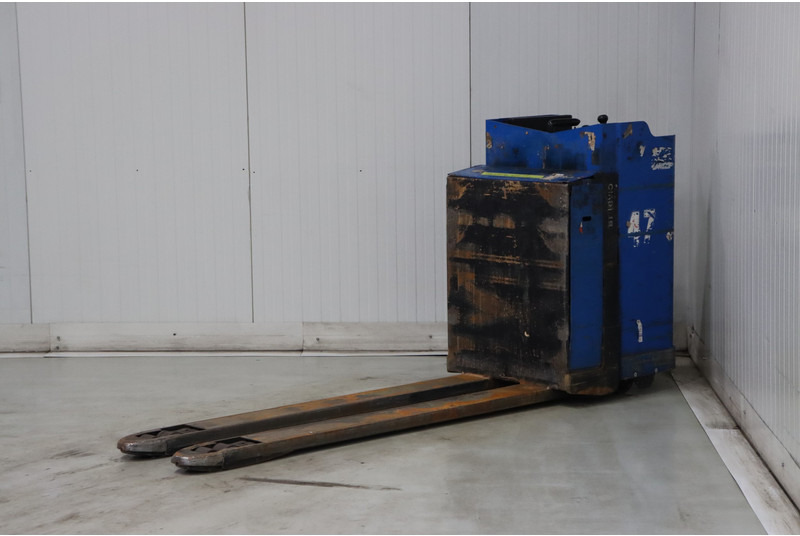 Toyota LSE200 - Préparateur de commandes: photos 4 Toyota LSE200 - Préparateur de commandes: photos 4