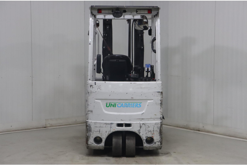 UniCarriers A2N1L16Q - Chariot élévateur électrique: photos 5 UniCarriers A2N1L16Q - Chariot élévateur électrique: photos 5