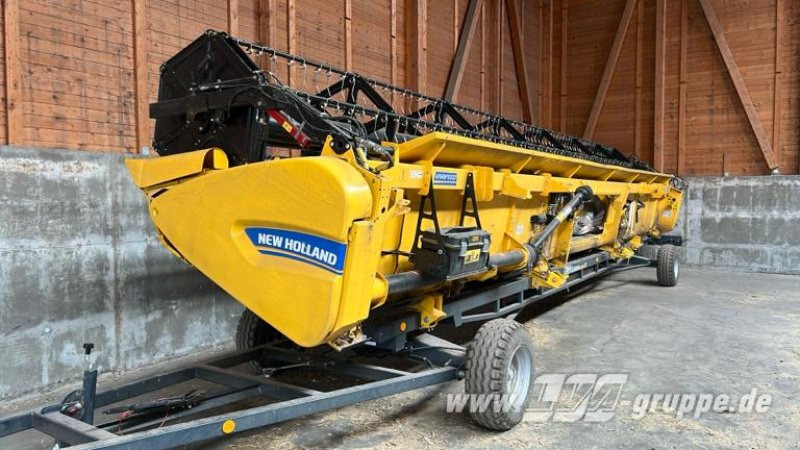 Moissonneuse-batteuse New Holland CR9.90: photos 8