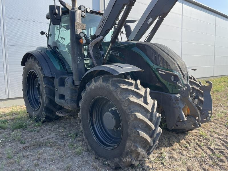 Valtra T174 - Tracteur agricole: photos 4 Valtra T174 - Tracteur agricole: photos 4