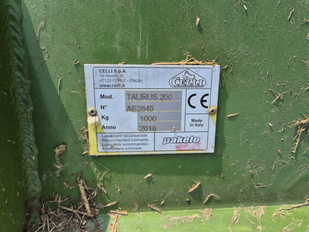 CELLI Taurus 200 mower - Faucheuse: photos 5 CELLI Taurus 200 mower - Faucheuse: photos 5
