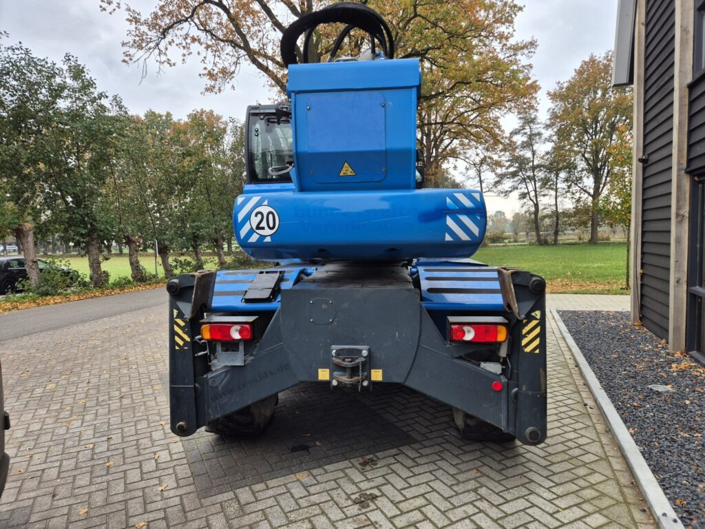 MAGNI RTH 5.21 - Chariot télescopique: photos 4 MAGNI RTH 5.21 - Chariot télescopique: photos 4