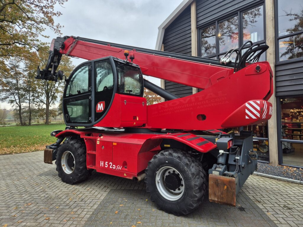 MAGNI RTH 5.25 SH - Chariot télescopique: photos 3 MAGNI RTH 5.25 SH - Chariot télescopique: photos 3