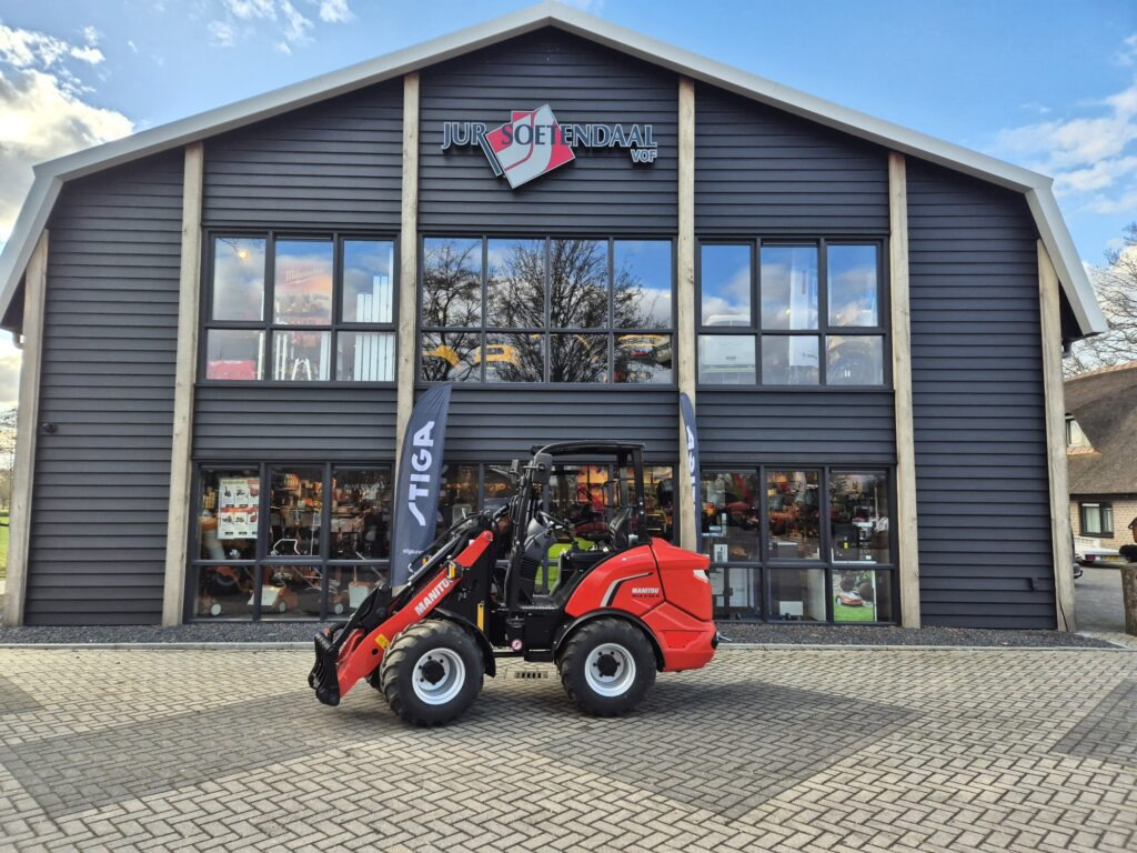 MANITOU MLA 3-25H miniloader - Valet de ferme: photos 1 MANITOU MLA 3-25H miniloader - Valet de ferme: photos 1