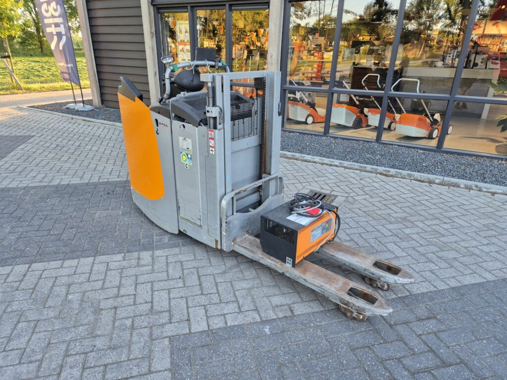 STILL EXD-S20 stacker - Chariot élévateur électrique: photos 3 STILL EXD-S20 stacker - Chariot élévateur électrique: photos 3