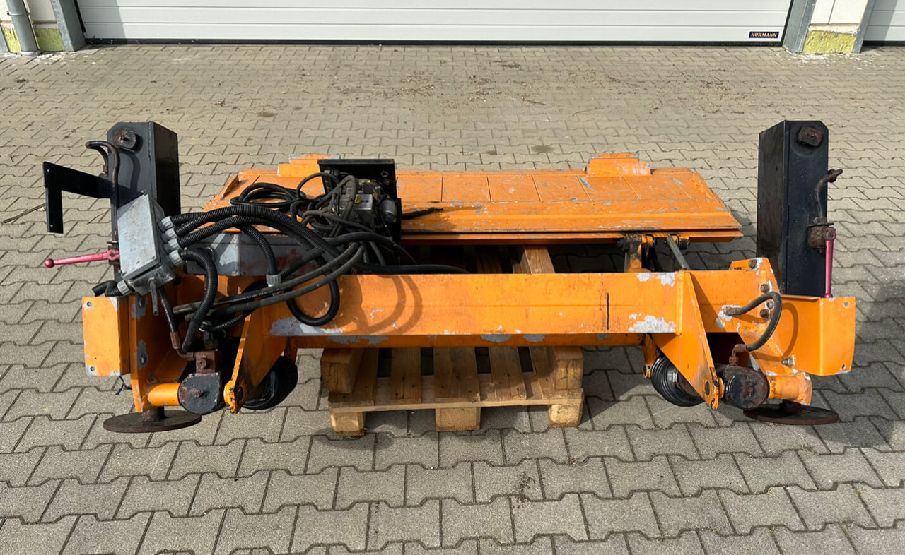 Unimog Heckladebordwand Unbekannt 427 - Hayon élévateur: photos 5 Unimog Heckladebordwand Unbekannt 427 - Hayon élévateur: photos 5