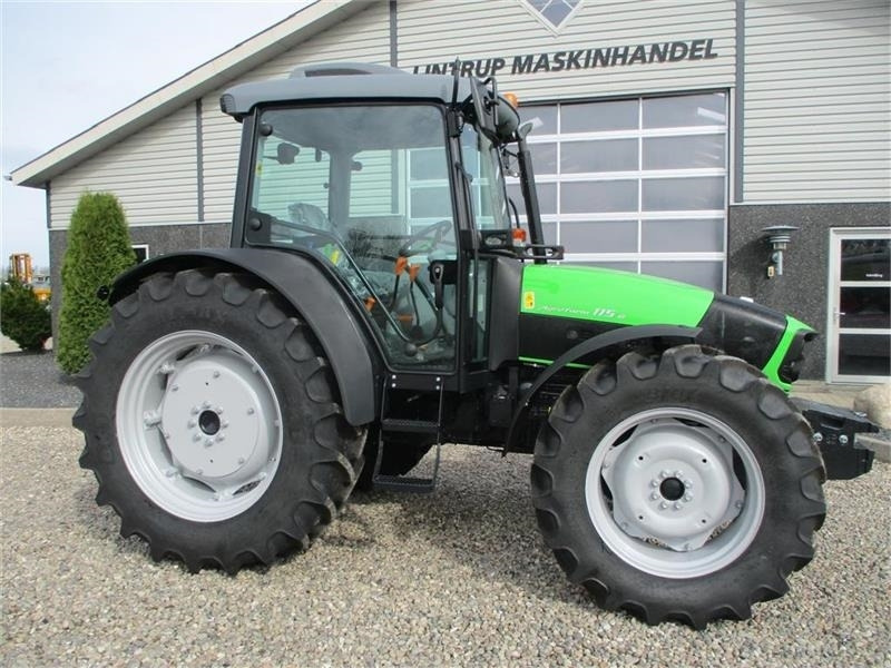 Deutz-fahr Agrofarm 115G New and Unused tractor with 30F+30R - Tracteur agricole: photos 2 Deutz-fahr Agrofarm 115G New and Unused tractor with 30F+30R - Tracteur agricole: photos 2
