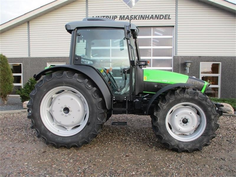Deutz-fahr Agrofarm 115G with 30F+30R Hi-Lo and CreepGea - Tracteur agricole: photos 4 Deutz-fahr Agrofarm 115G with 30F+30R Hi-Lo and CreepGea - Tracteur agricole: photos 4
