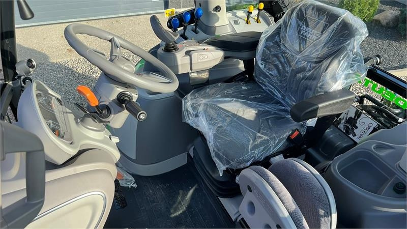 Deutz-fahr Agrotron 6205G New and Unused tractor - Tracteur agricole: photos 3 Deutz-fahr Agrotron 6205G New and Unused tractor - Tracteur agricole: photos 3