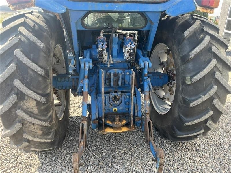 Ford TW 15 F II med HEVA opklappelig frontlift - Tracteur agricole: photos 5 Ford TW 15 F II med HEVA opklappelig frontlift - Tracteur agricole: photos 5