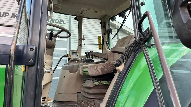 Tracteur agricole John Deere 6930 AutoPower med frontlift og front PTO: photos 9 Tracteur agricole John Deere 6930 AutoPower med frontlift og front PTO: photos 9