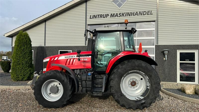 Tracteur agricole Massey Ferguson 7718 Dyna VT Med frontlift og frontPTO: photos 11 Tracteur agricole Massey Ferguson 7718 Dyna VT Med frontlift og frontPTO: photos 11