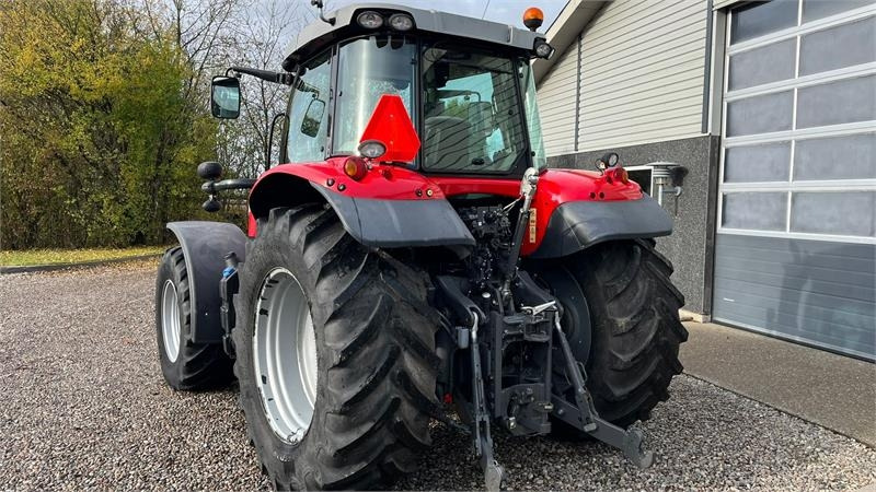 Tracteur agricole Massey Ferguson 7718 Dyna VT Med frontlift og frontPTO: photos 12 Tracteur agricole Massey Ferguson 7718 Dyna VT Med frontlift og frontPTO: photos 12