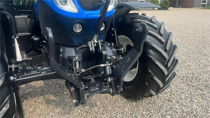 New Holland T7.175 RangeCommand med frontlift. Meget velholdt - Tracteur agricole: photos 4 New Holland T7.175 RangeCommand med frontlift. Meget velholdt - Tracteur agricole: photos 4
