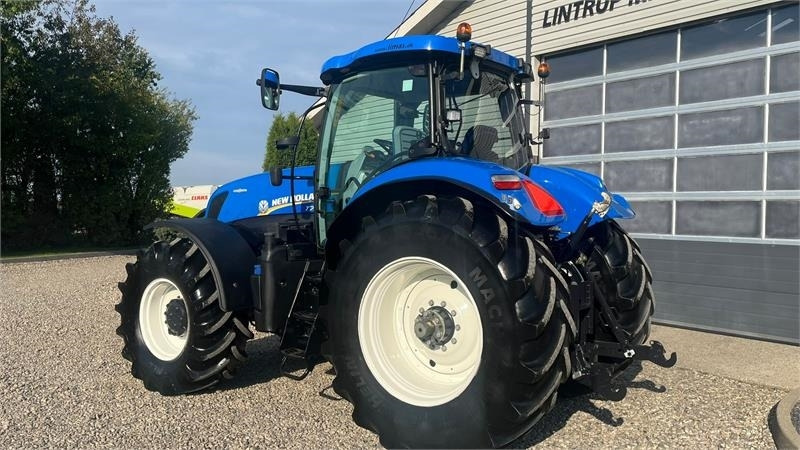 New Holland T7.270 AutoCommand med frontlift - Tracteur agricole: photos 3 New Holland T7.270 AutoCommand med frontlift - Tracteur agricole: photos 3