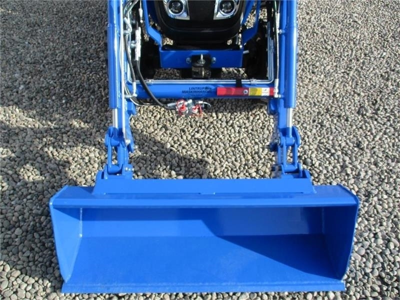 Tracteur communal Solis 26 6+2 gearmaskine med Servostyrring og fuldhydrau: photos 13 Tracteur communal Solis 26 6+2 gearmaskine med Servostyrring og fuldhydrau: photos 13