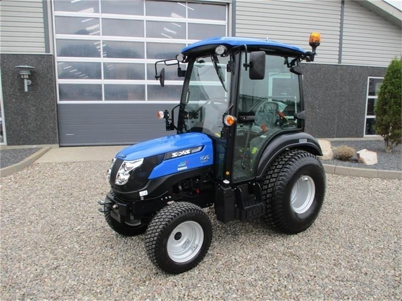Solis 26 HST med kabine og turf hjul  - Tracteur agricole: photos 2 Solis 26 HST med kabine og turf hjul  - Tracteur agricole: photos 2