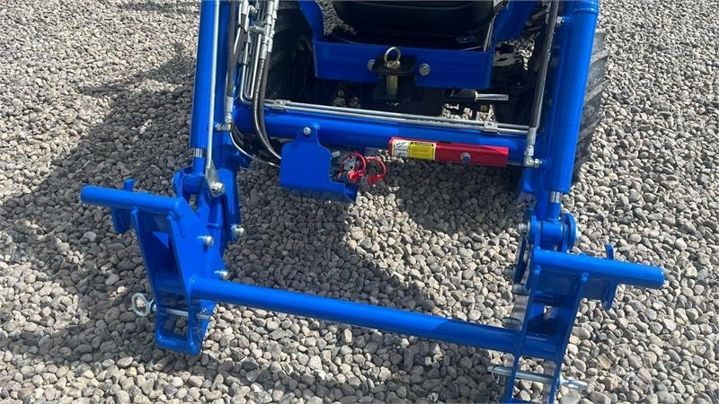 Solis S26 6+2 gearmaskine med Fuldhydraulisk frontlæsser - Tracteur agricole: photos 4 Solis S26 6+2 gearmaskine med Fuldhydraulisk frontlæsser - Tracteur agricole: photos 4