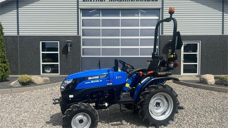 Solis S26 6+2 gearmaskine med servostyring  - Tracteur agricole: photos 1 Solis S26 6+2 gearmaskine med servostyring  - Tracteur agricole: photos 1