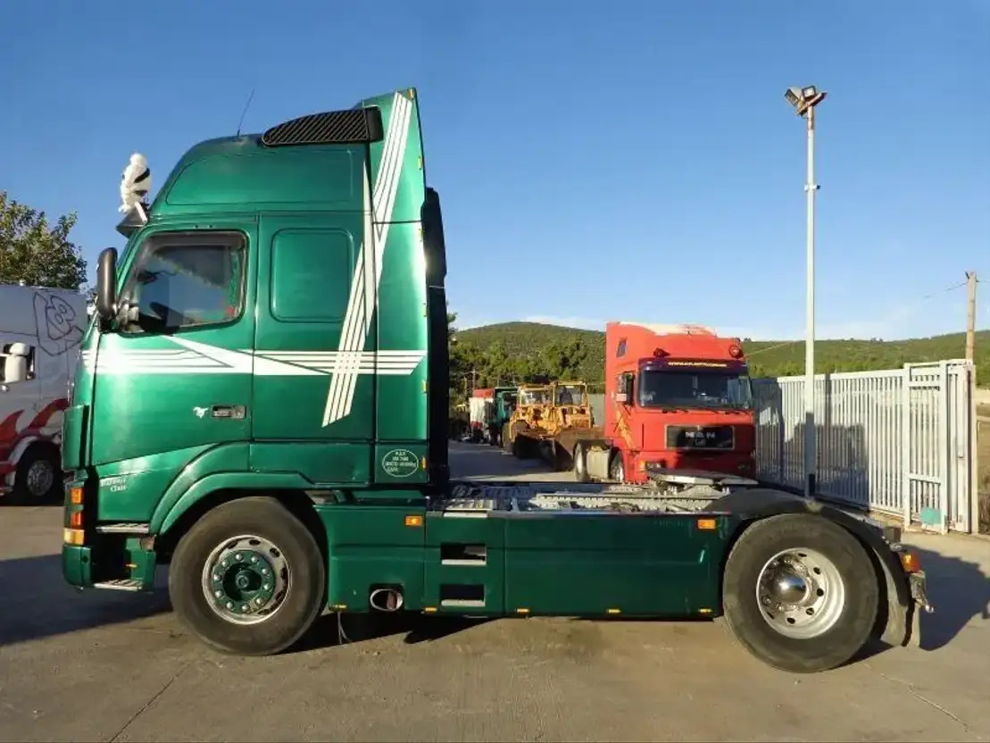 Volvo FH 12.420 Volvo FH12.420 4X2 - Tracteur routier: photos 4 Volvo FH 12.420 Volvo FH12.420 4X2 - Tracteur routier: photos 4