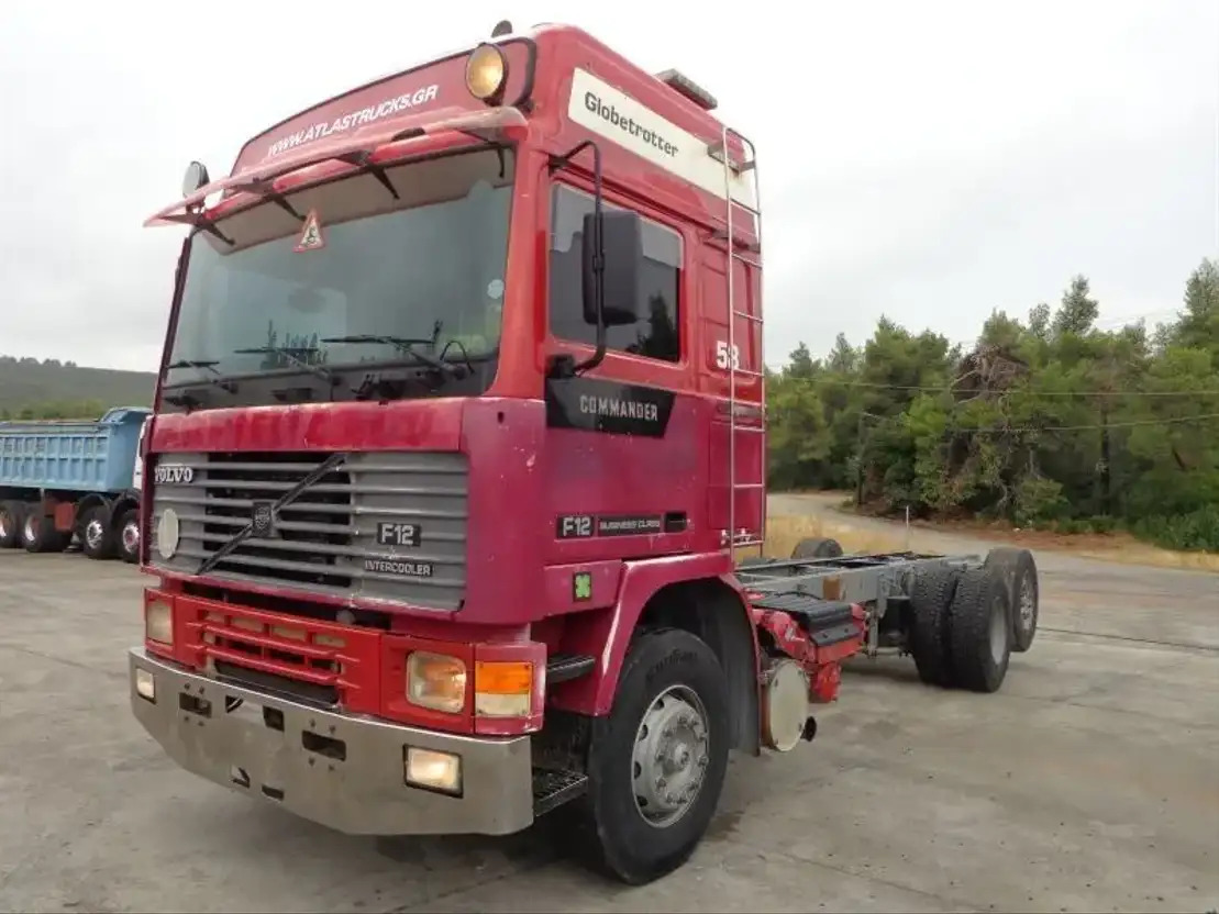 Volvo F 12.400 Volvo F12 6X2 405Hp -TD123ES - Châssis cabine: photos 2 Volvo F 12.400 Volvo F12 6X2 405Hp -TD123ES - Châssis cabine: photos 2