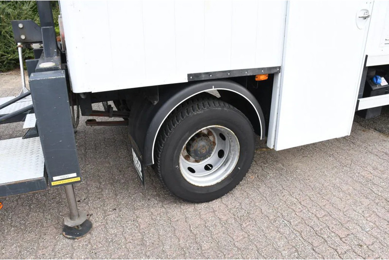 Camion Iveco EuroCargo 120 E18!! ARBEITSBUHNE/SKYWORKER/HOOGWERKER!!EURO5!! CUSTERS!!: photos 9