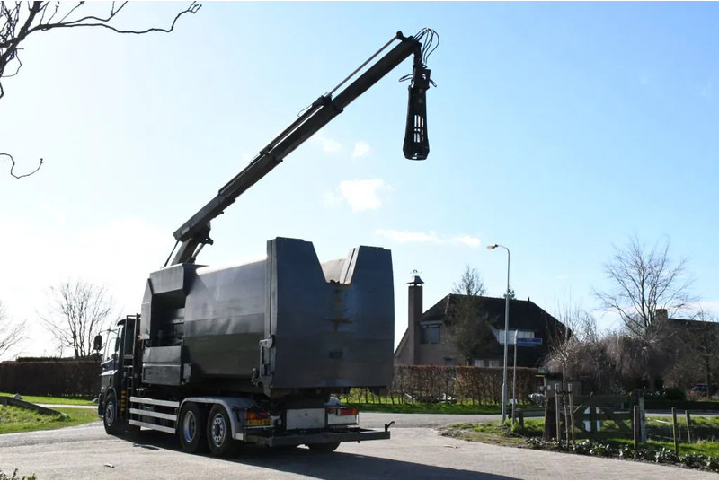 Crédit-bail de DAF CF75/310 FAN !!KRAAN/HAAK!!PERSCONTAINER!!HIGH PRESURRE CLEANING!!HOGEDRUK REINIGING!!HOCH DRUCK WASHEN SYSTEM!!REINIGING!GEJO B DAF CF75/310 FAN !!KRAAN/HAAK!!PERSCONTAINER!!HIGH PRESURRE CLEANING!!HOGEDRUK REINIGING!!HOCH DRUCK WASHEN SYSTEM!!REINIGING!GEJO B: photos 8