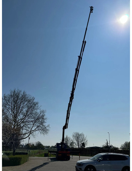 Camion grue MAN TGA 26.440 6x4 HYDRODRIVE!!PALFINGER 29tm Fly jib/!!!ROOF/DACH/MONTAGE!!MANUTENTION!! CRANE!!: photos 10 Camion grue MAN TGA 26.440 6x4 HYDRODRIVE!!PALFINGER 29tm Fly jib/!!!ROOF/DACH/MONTAGE!!MANUTENTION!! CRANE!!: photos 10